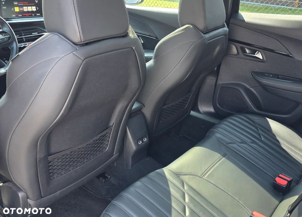 Peugeot 2008 1.5 BlueHDi GT S&S - 26