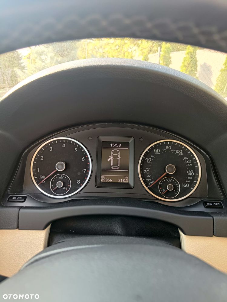Volkswagen Tiguan - 11