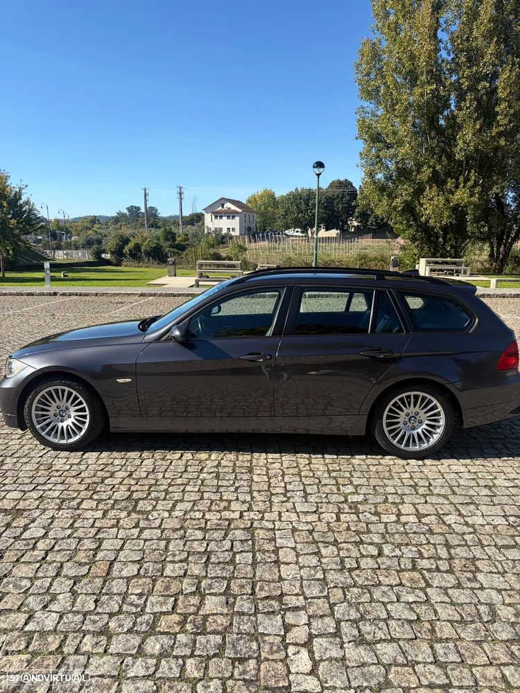 BMW 320 d Sport - 11