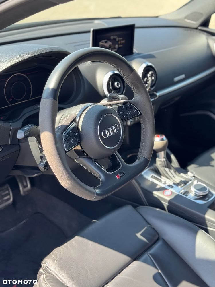 Audi RS3 Limousine 2.5 TFSI Quattro S tronic - 18