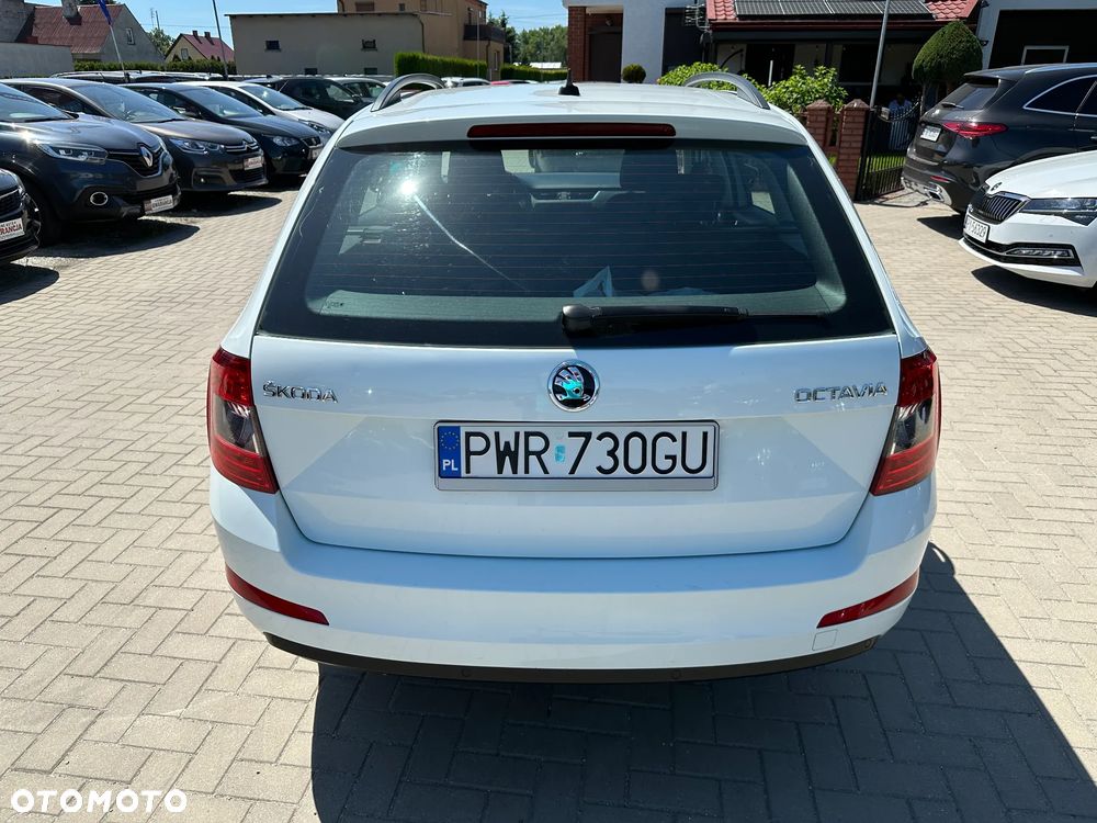 Skoda Octavia - 35