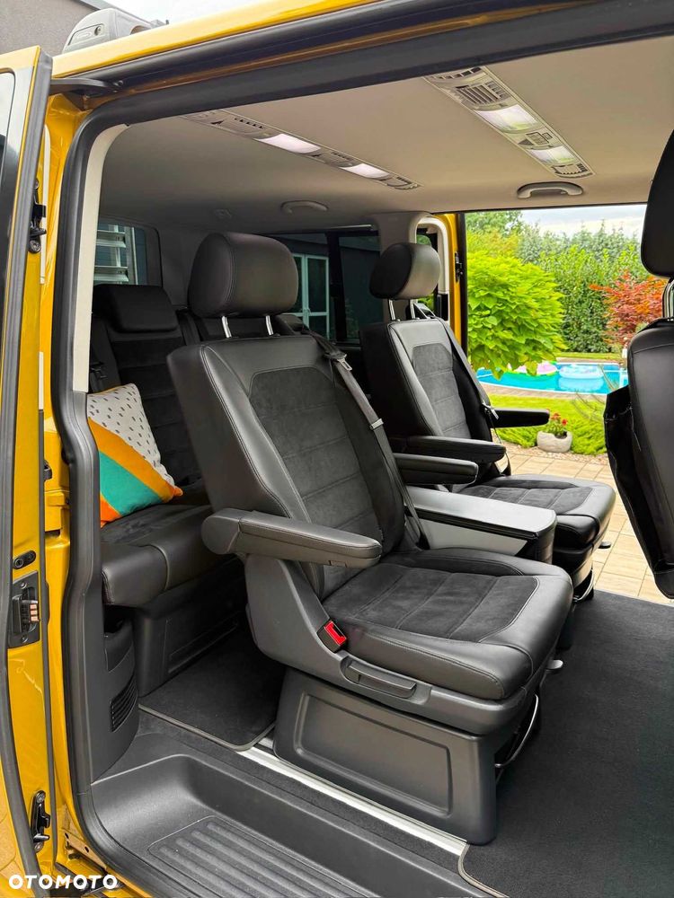 Volkswagen Multivan - 8