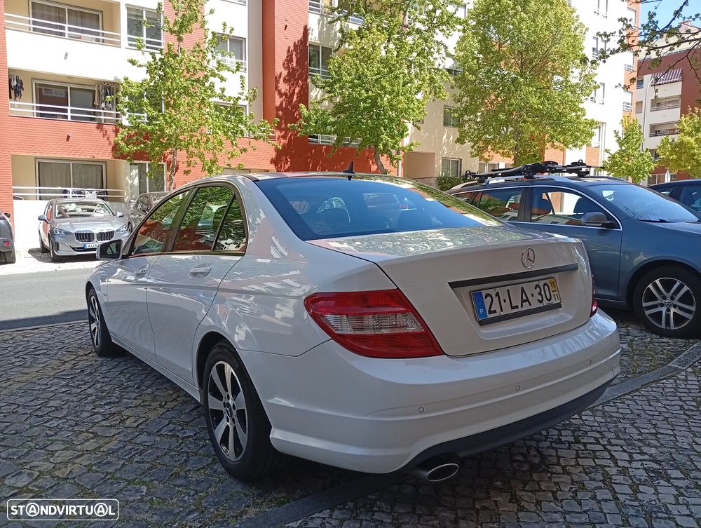 Mercedes-Benz C 180 CDi Avantgarde BlueEfficiency - 4