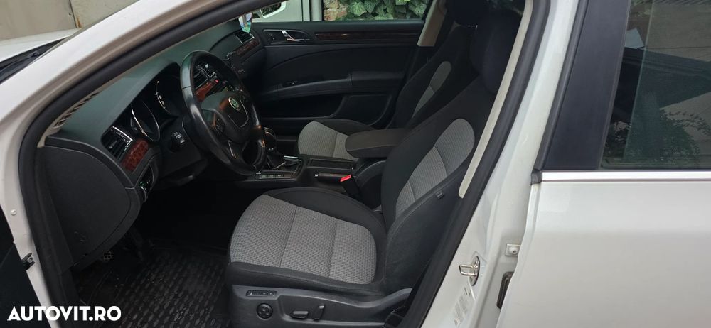 Skoda Superb Combi 1.6 TDI Ambition - 7