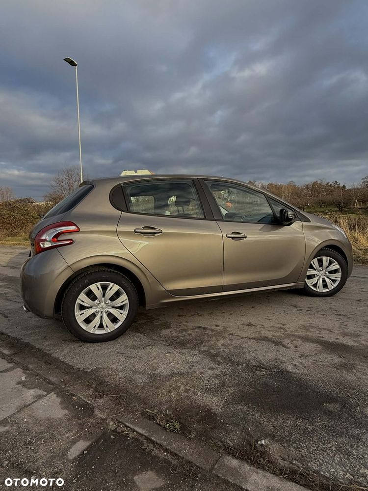 Peugeot 208 95 VTI Active - 5