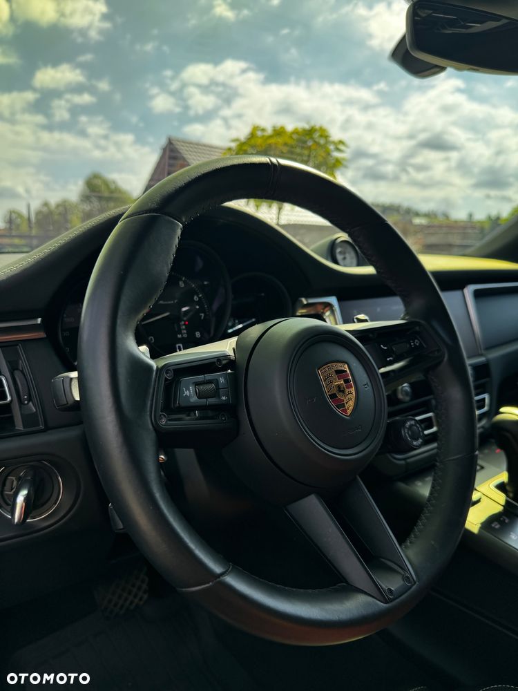 Porsche Macan T - 8