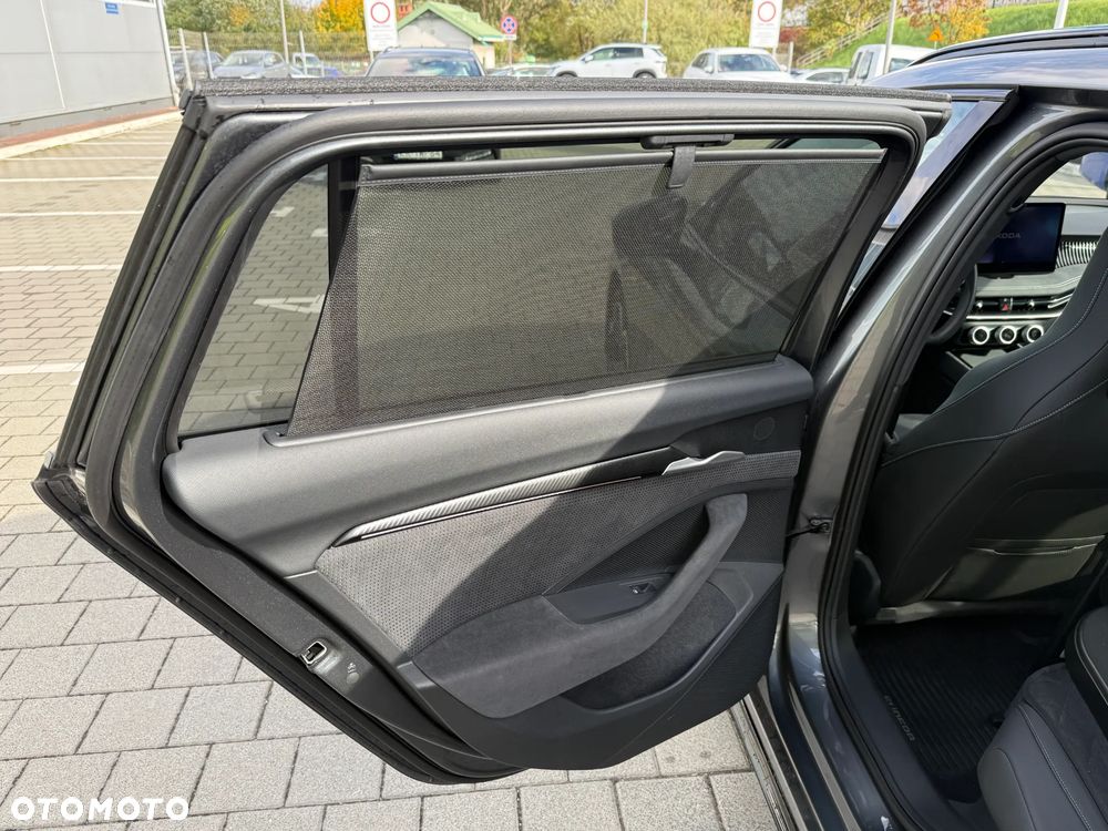 Skoda Superb - 11