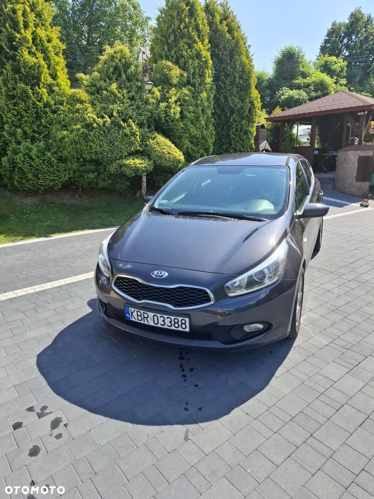 Kia Ceed - 3