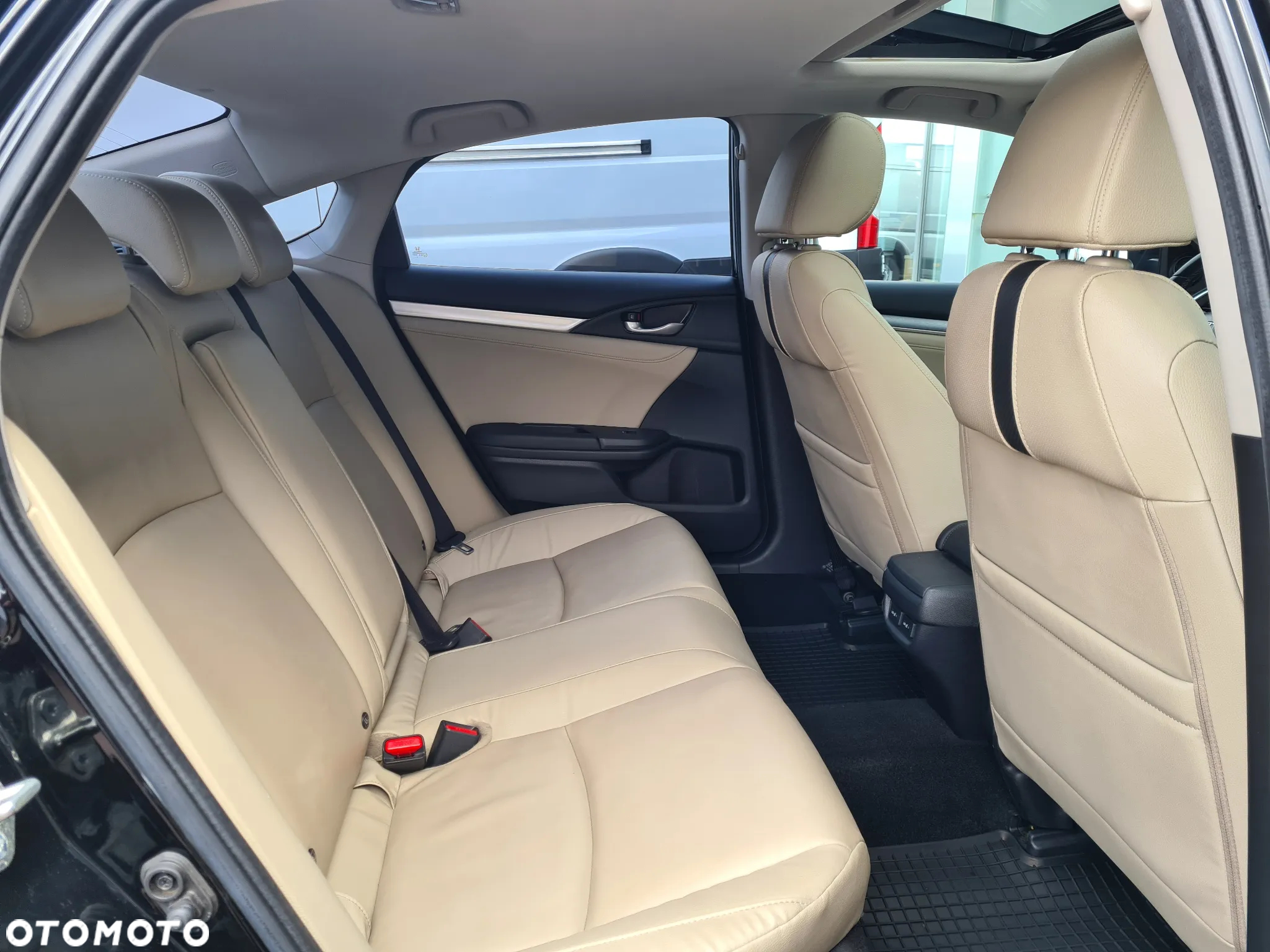 Honda Civic 1.5 T Executive - 15