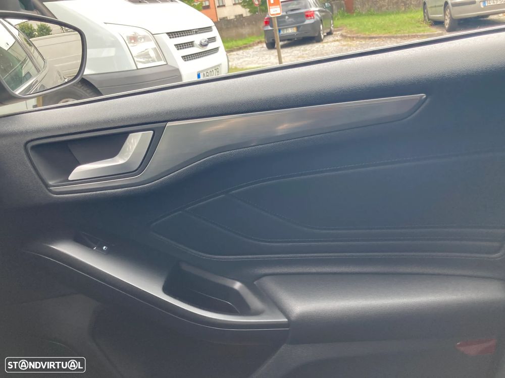 Ford Focus SW 1.5 TDCi Titanium - 27