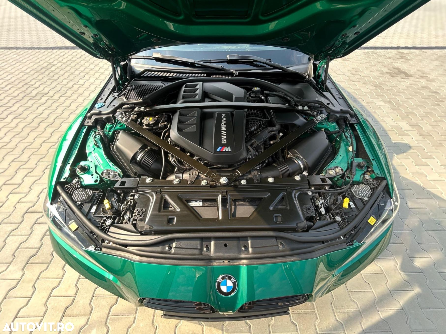 BMW M3 Competition M xDrive - 32