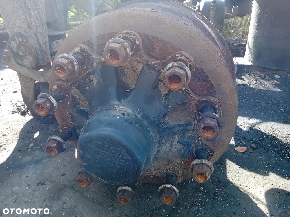 Piasty do naczep - 2