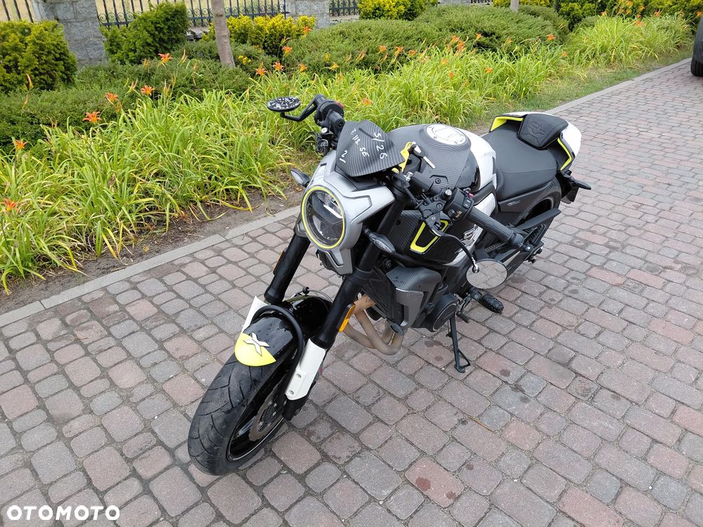 CFMoto CL-X - 1