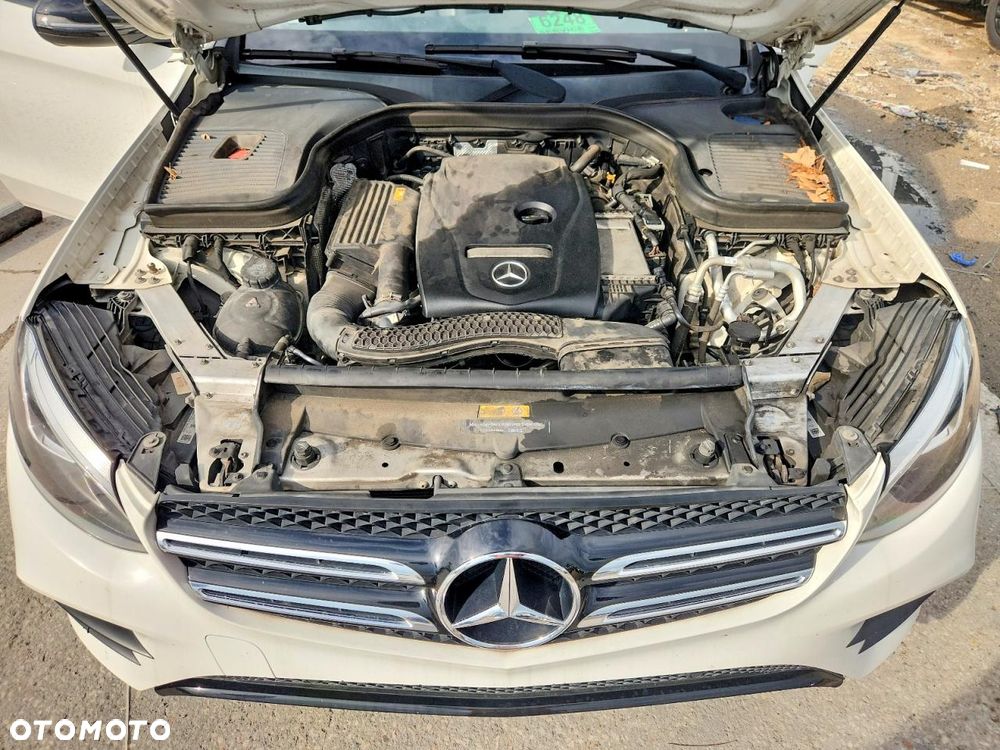 Mercedes-Benz GLC 300 4Matic 9G-TRONIC - 11