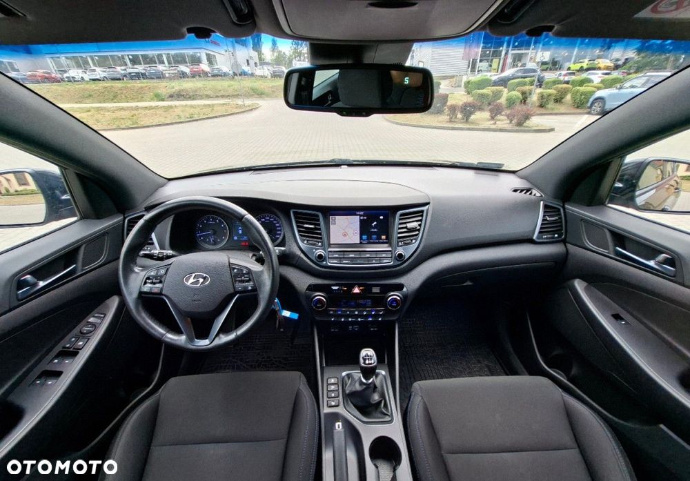 Hyundai Tucson - 25