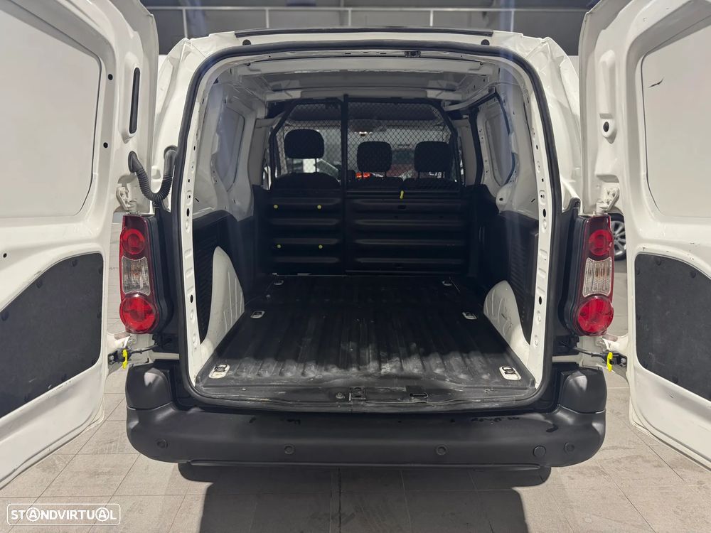 Peugeot Partner 1.6 Hdi 3 Lugares - 24