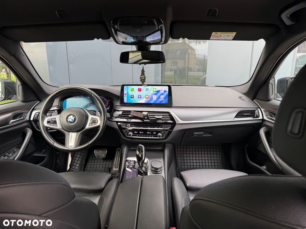 BMW Seria 5 520d MHEV M Sport sport - 26