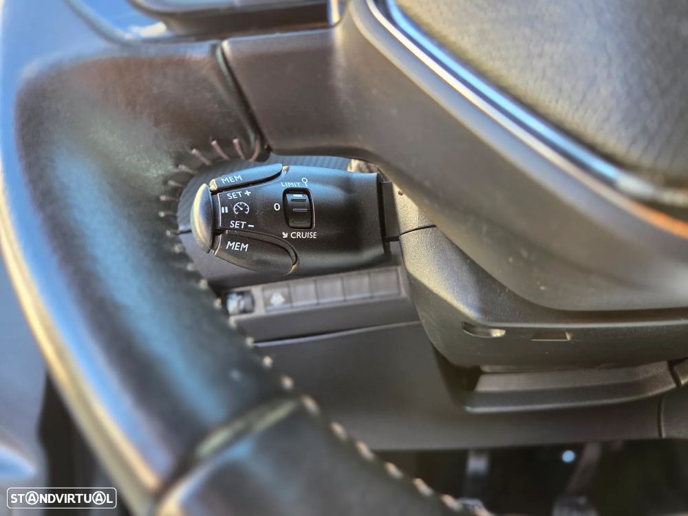 Peugeot 208 1.5 BlueHDi Active Pack - 17