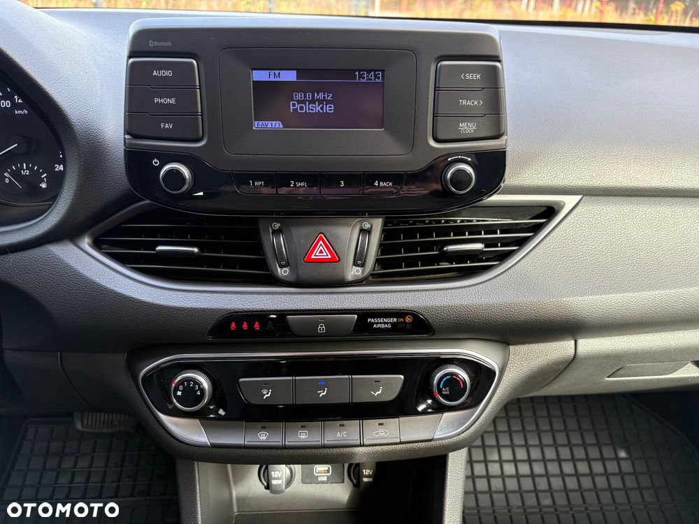 Hyundai i30 1.0 T-GDI Classic + DCT - 22