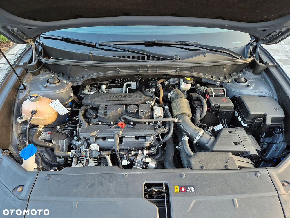 Hyundai Tucson 1.6 T-GDi 48V-Hybrid 2WD DCT Trend - 29