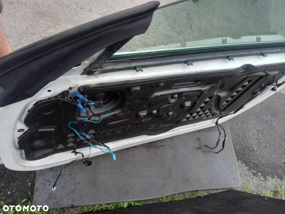 DRZWI DO BMW E93 E92 PRAWY PRZÓD KOLOR A300 LEKKA WGNIOTKA - 4