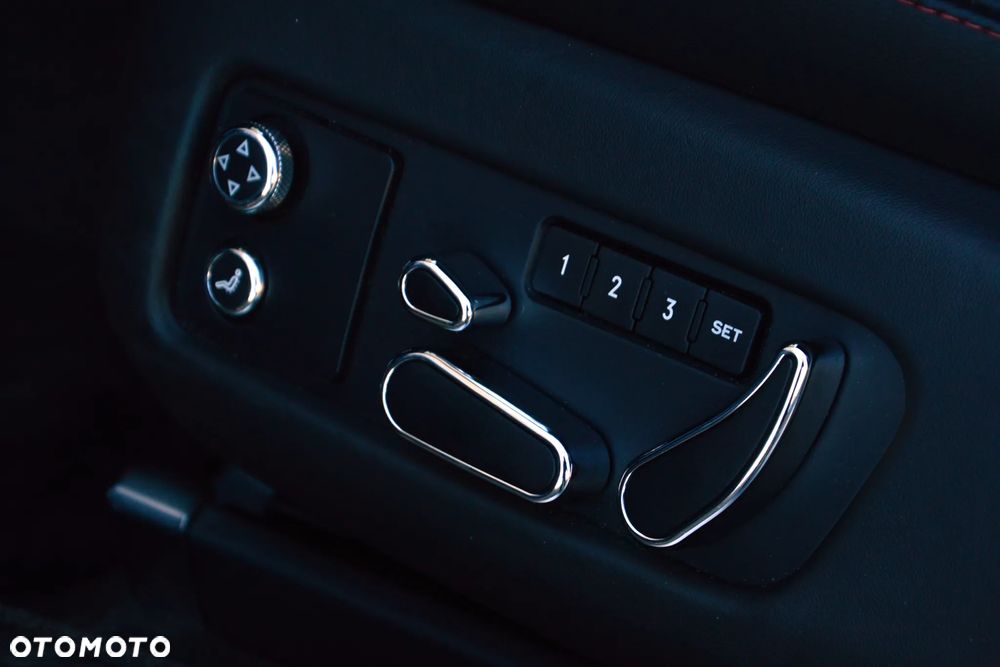 Bentley Continental GT - 16