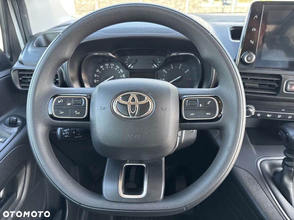 Toyota PROACE CITY - 23