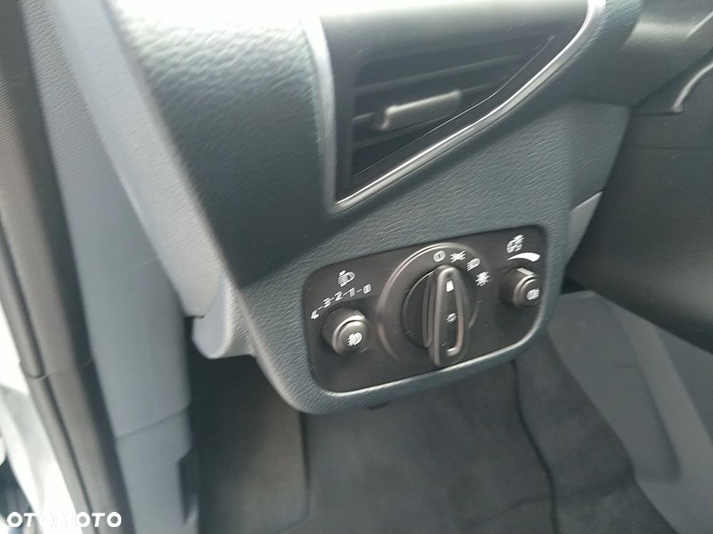 Ford C-MAX - 14