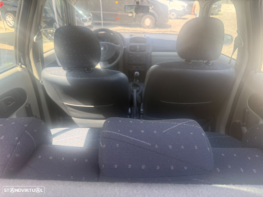 Renault Clio 1.2 16V Best Years - 17