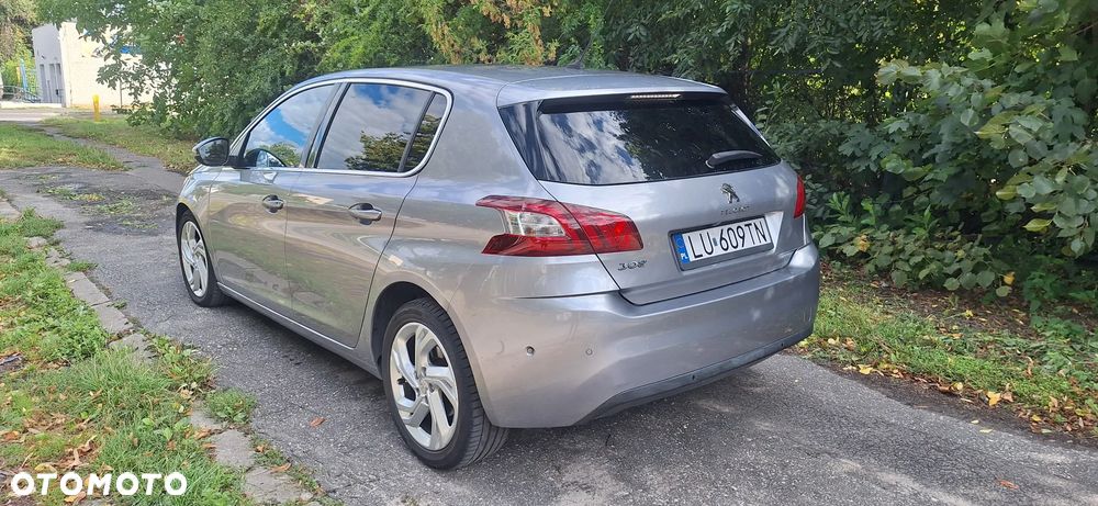 Peugeot 308 1.6 BlueHDi Allure S&S EAT6 - 22