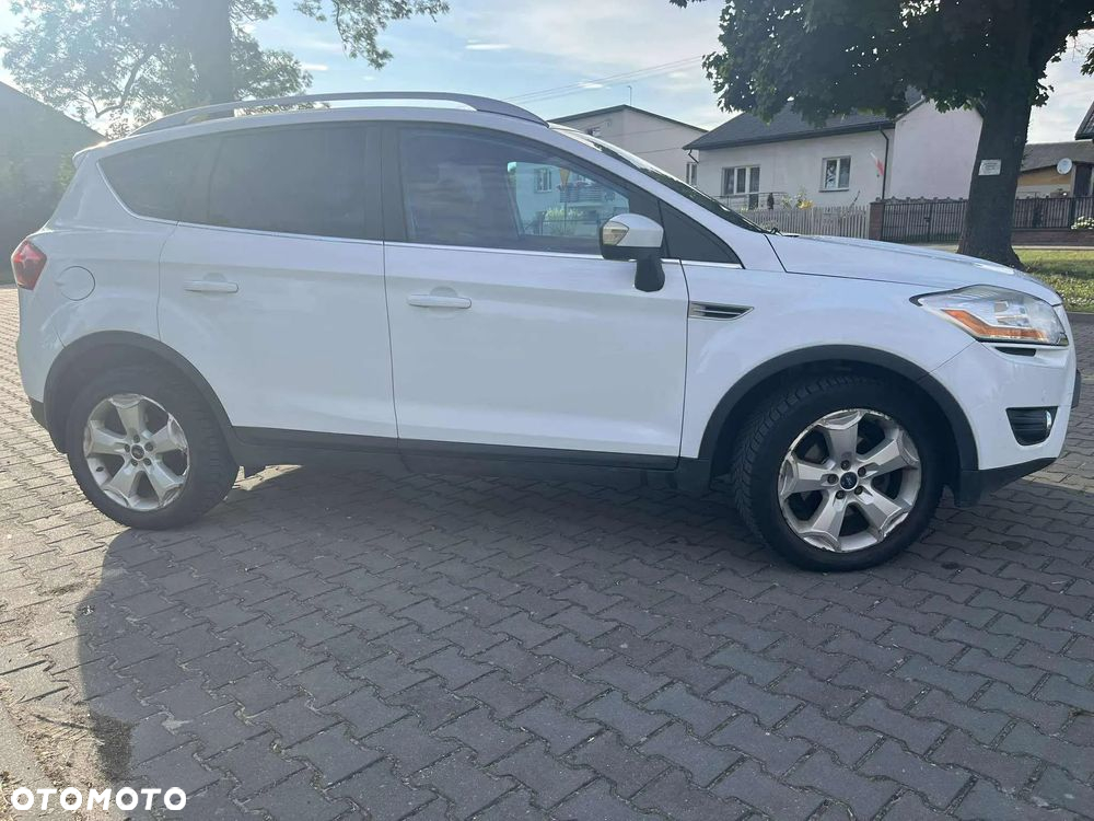 Ford Kuga 2.0 TDCi Titanium - 12