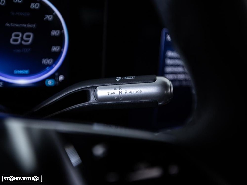 Mercedes-Benz CLA 200 EQ - 24