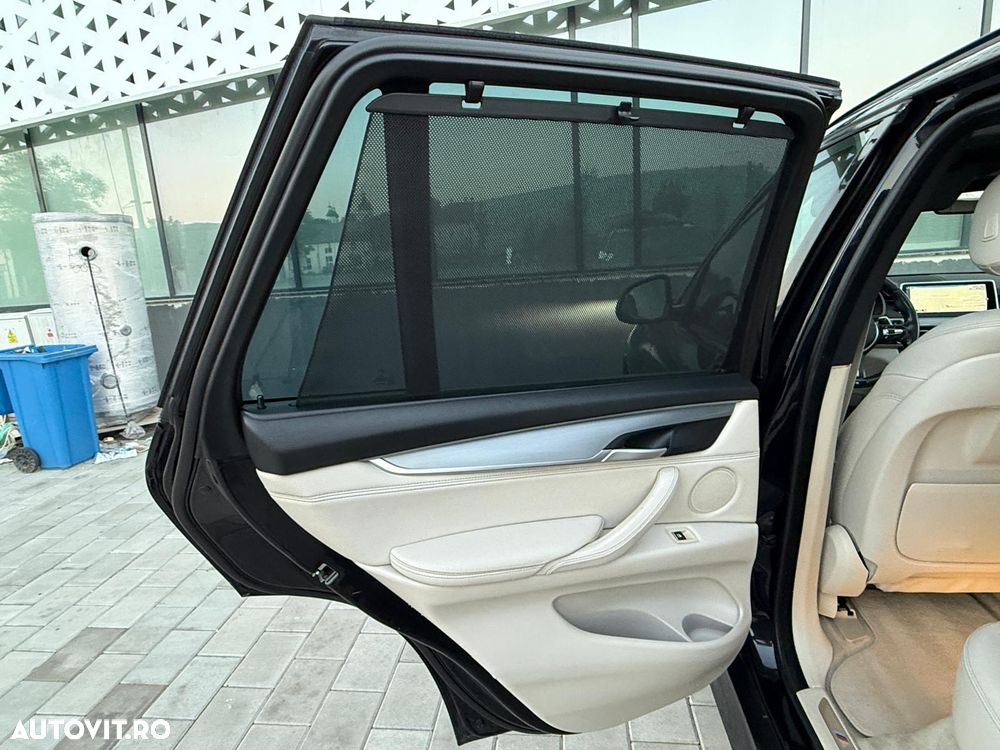 BMW X5 xDrive30d Sport-Aut. - 24