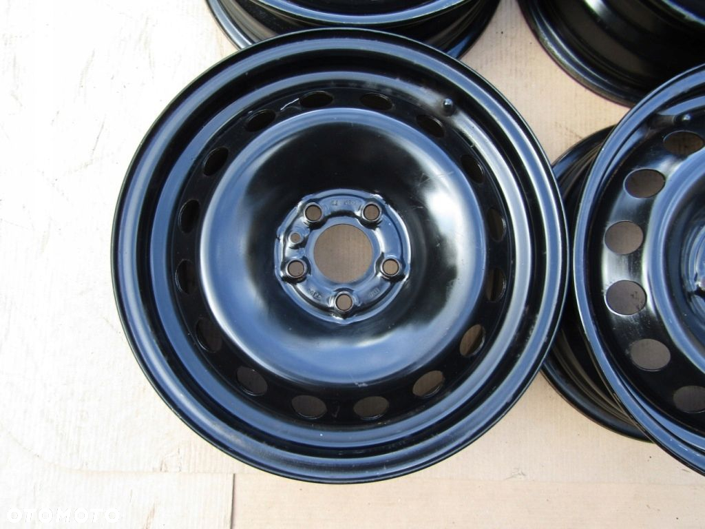 4x Felgi 15 Fiat 500L Opel Combo D Doblo Cargo Tipo II 5x98 - 10