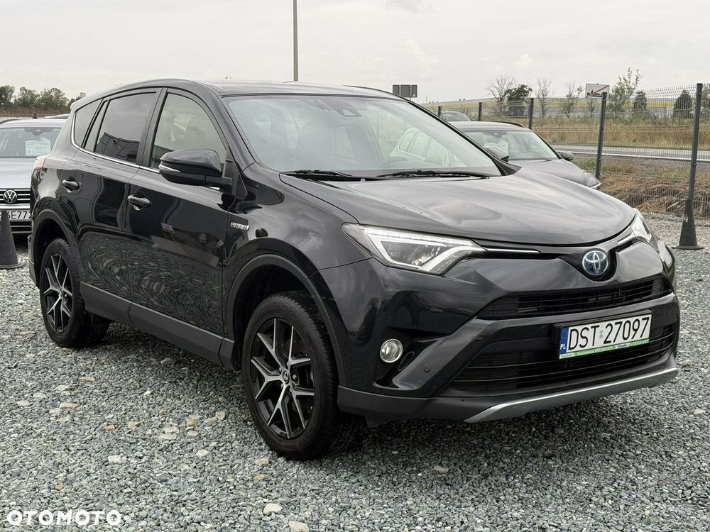 Toyota RAV4 Hybrid Premium 4x2 - 3
