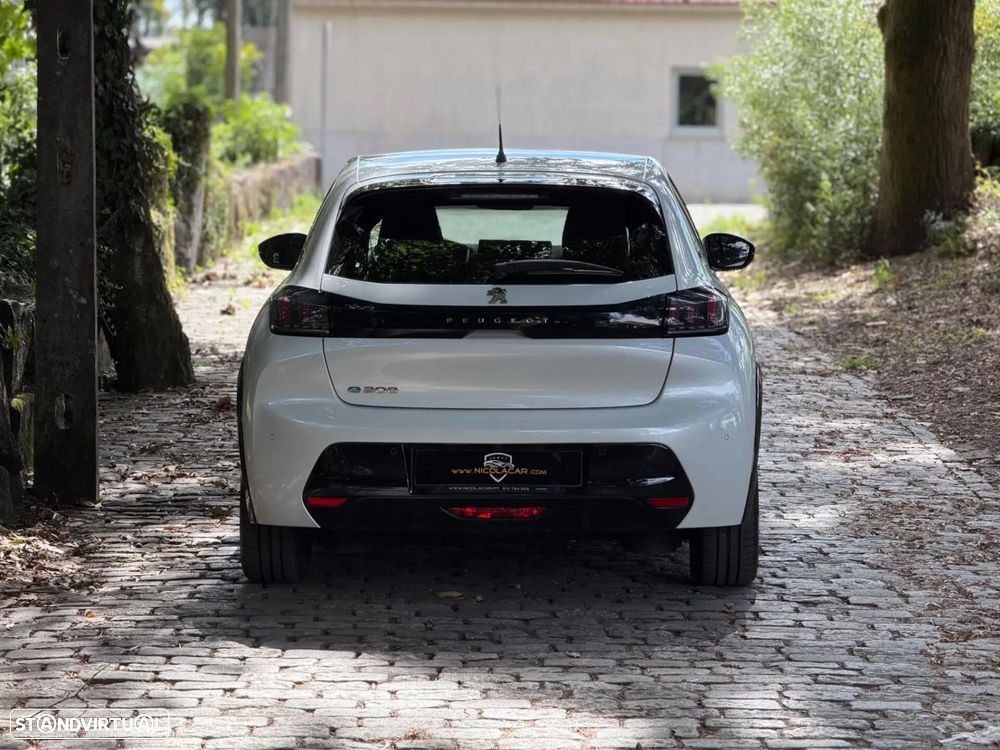 Peugeot e-208 50 kWh Allure Pack - 7