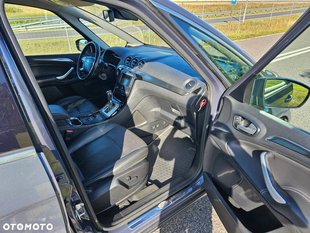 Ford S-Max 2.0 TDCi DPF Titanium - 11