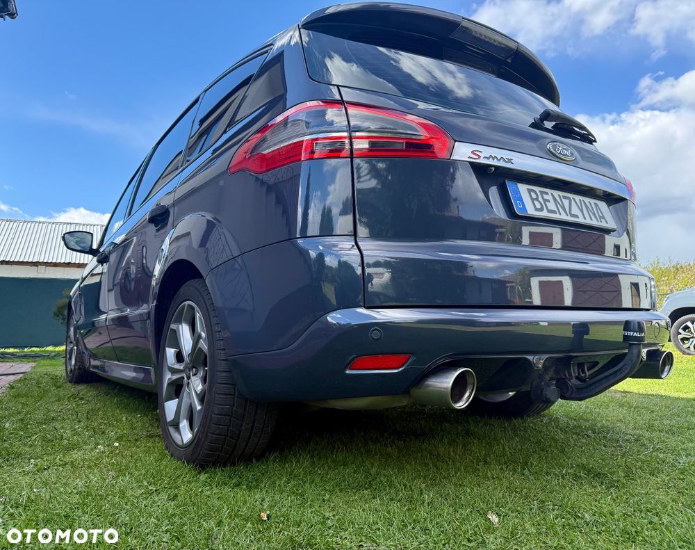 Ford S-Max - 9