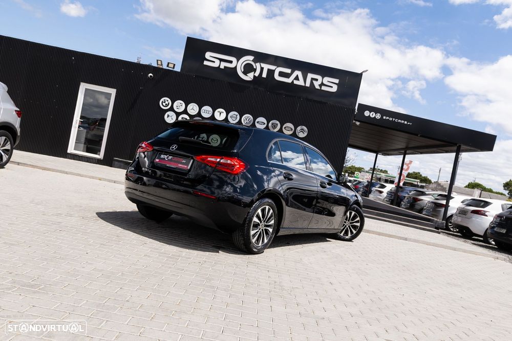Mercedes-Benz A 180 d Style Aut. — fotografia 6