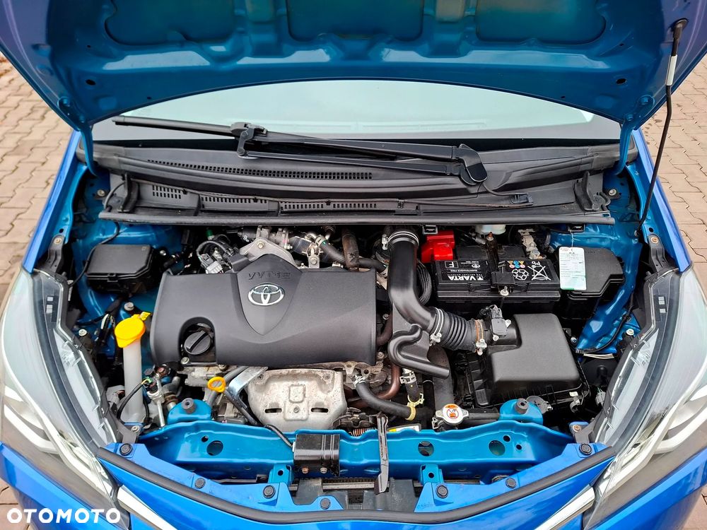 Toyota Yaris 1.5 Premium - 17