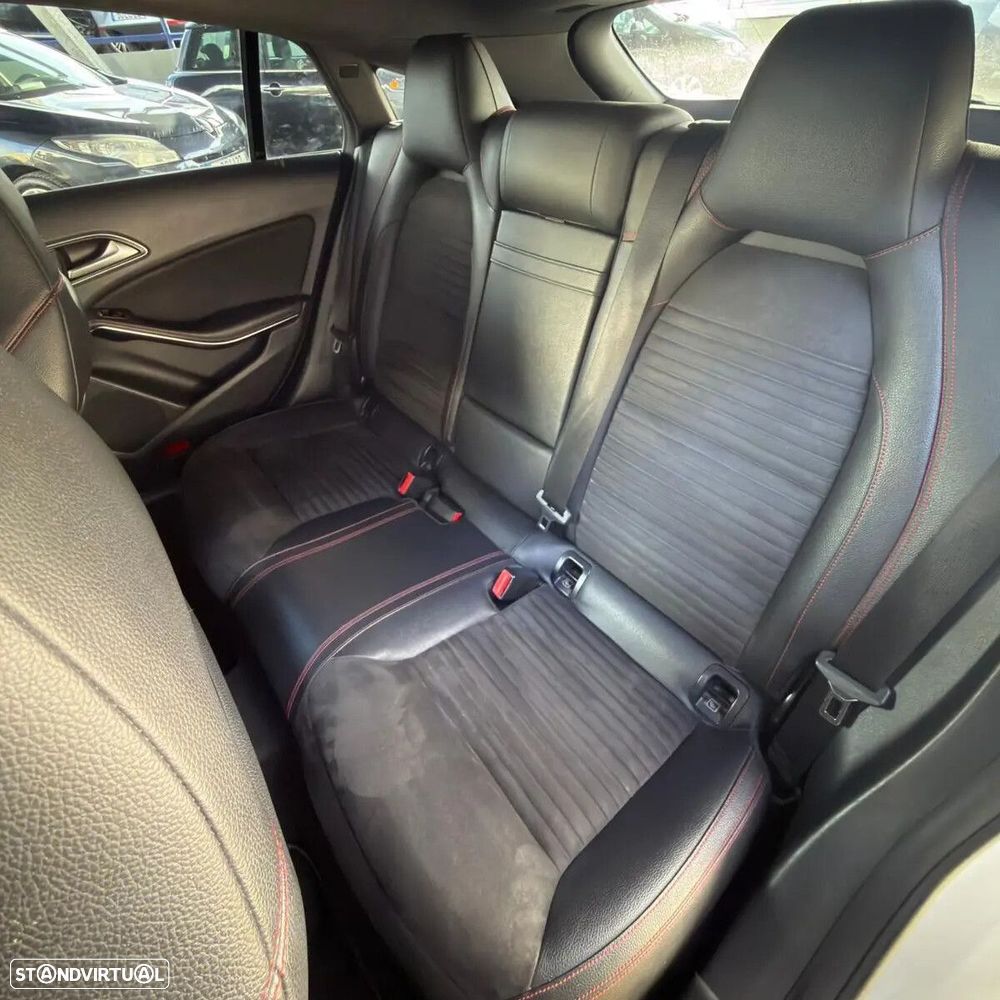 Mercedes-Benz CLA 200 d Shooting Brake AMG Line Aut. - 17