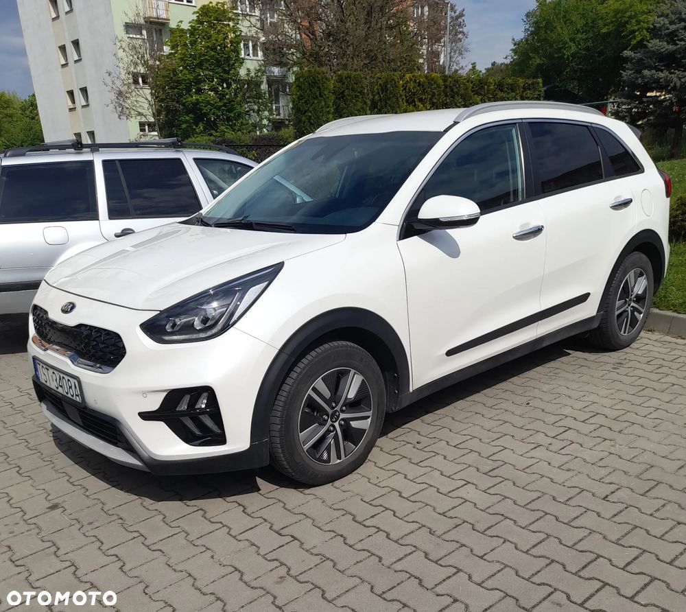 Kia Niro 1.6 GDI Hybrid L - 1