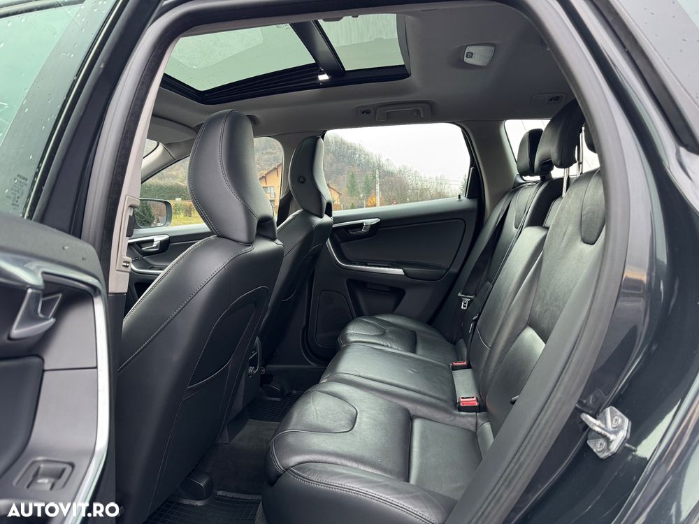 Volvo XC 60 - 7