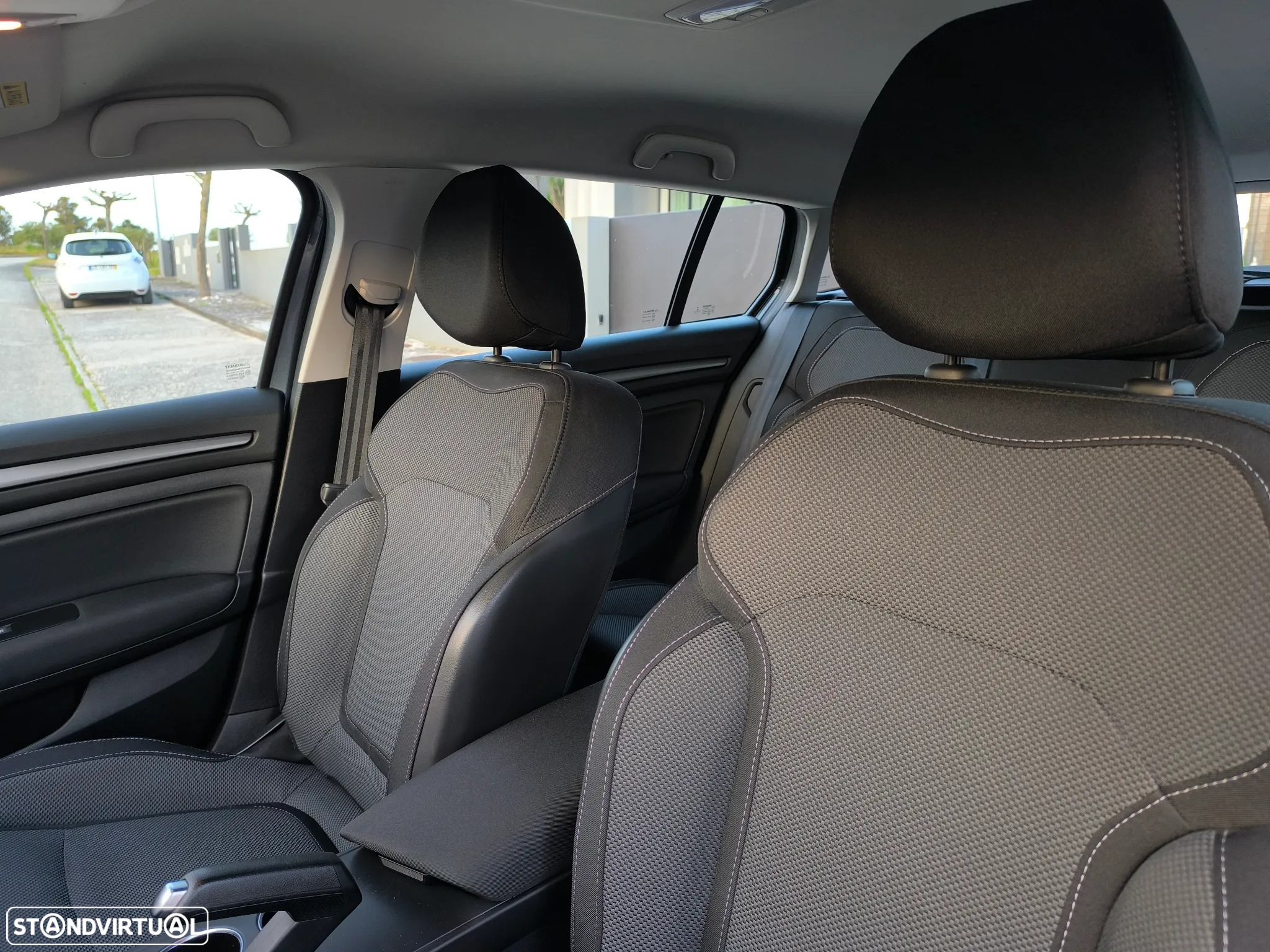Renault Mégane Sport Tourer 1.5 Blue dCi Equilibre - 19