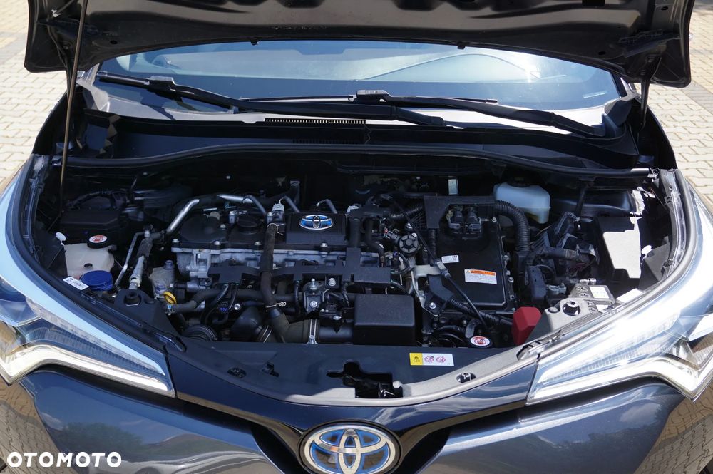 Toyota C-HR Business-Edition - 18