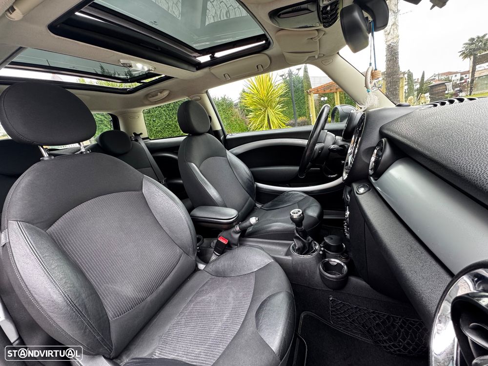 MINI 3 Portas Cooper D Brick Lane - 23