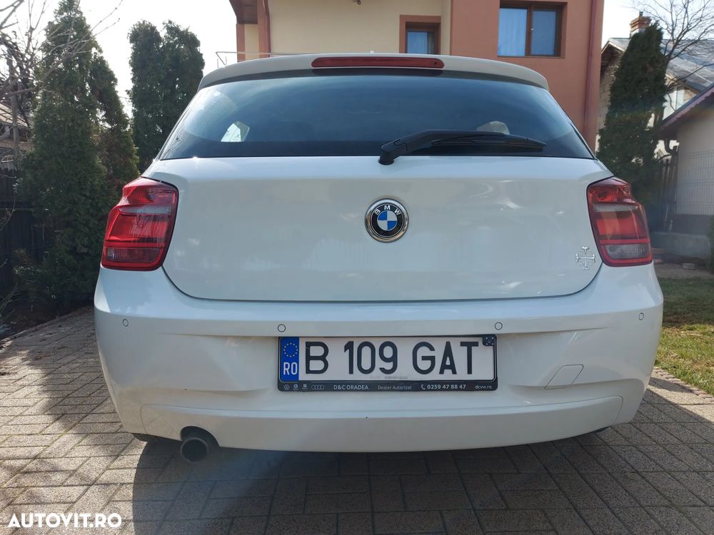 BMW Seria 1 118d - 12
