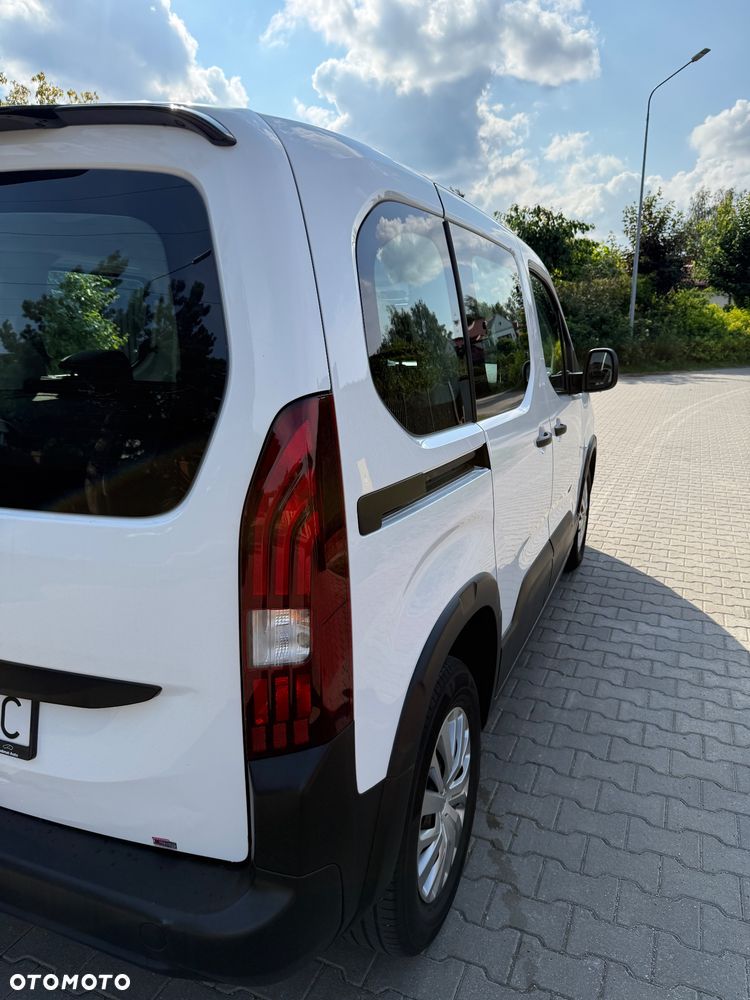 Peugeot Rifter 1.5 BlueHDI Active Pack S&S - 16