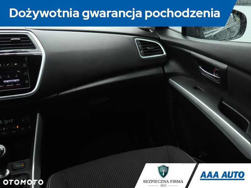 Suzuki SX4 S-Cross - 10