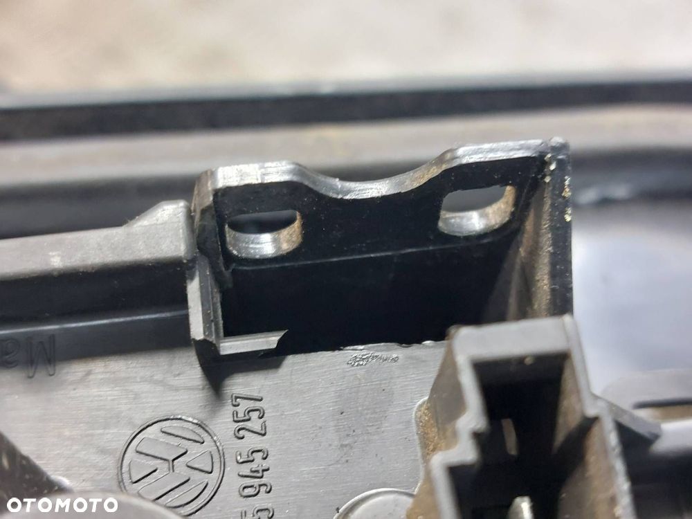 LAMPA PRAWY TYŁ HELLA VOLKSWAGEN PASSAT B4 SEDAN 3A5945112 - 7